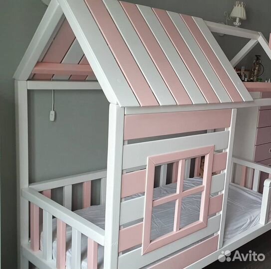 Кровать домик для детей