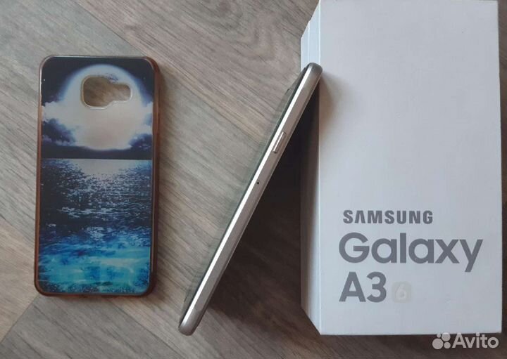 Телефон Samsung