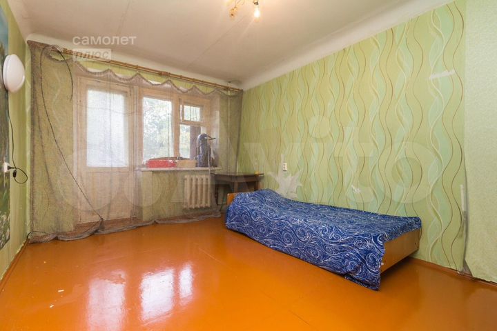 Комната 13 м² в 3-к., 2/5 эт.