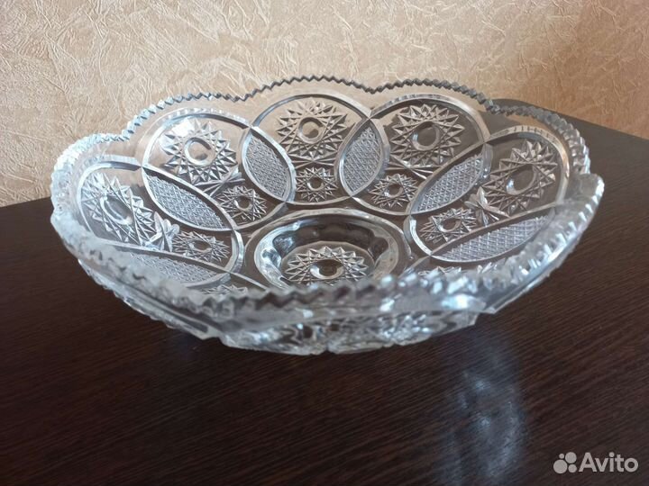 Хрустальная ваза для фруктов