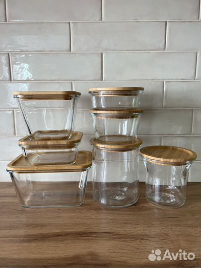 Стекляные контейнеры IKEA с деревянными крышками