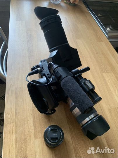 Видеокамера Sony nex fs 100