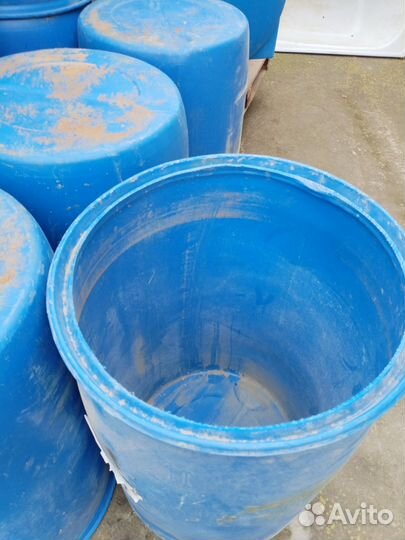 Емкость для воды пластиковая