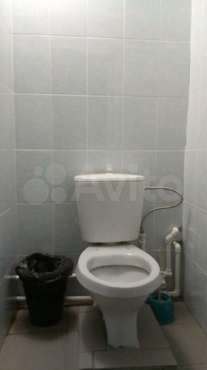 Комната 16 м² в > 9-к., 2/2 эт.