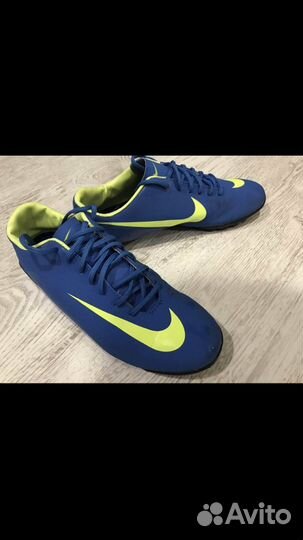 Шиповки для футбола Nike