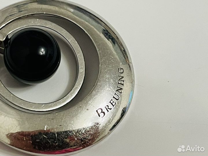 Серебряный кулон breuning