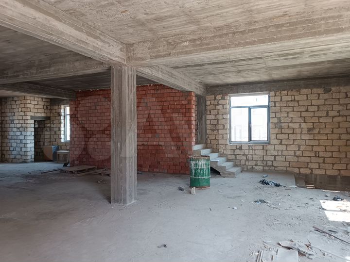 Свободного назначения, 180 м²