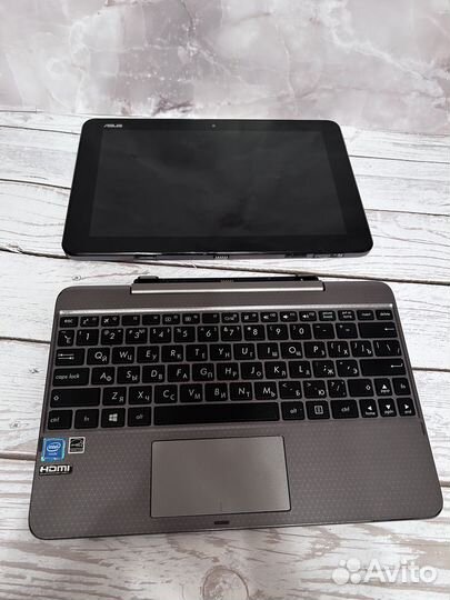 Нетбук Asus T101HA