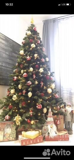 Елка искусственная 210