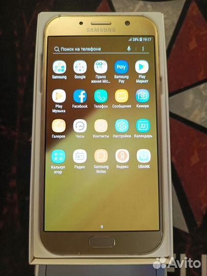 Смартфон Samsung Galaxy A7 2017