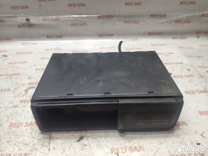 CD-Чейнджер Toyota Rav 4 ACA21R 1azfe 2002
