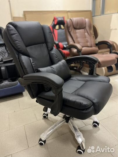 Офисное компьютерное кресло