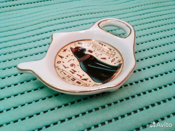 Тарелочка Чёрная Кошка Символ Египта