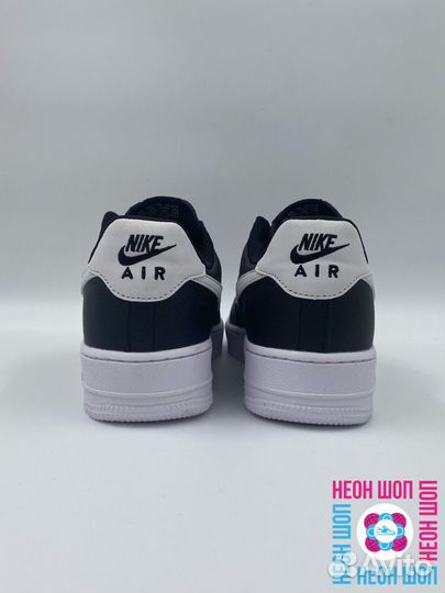 Кроссовки Nike Air Force 1 Black White Swoosh