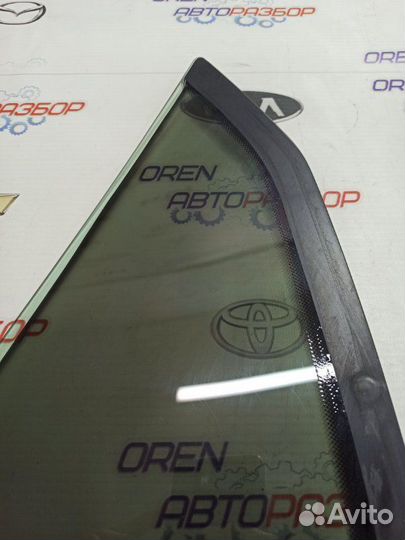 Форточка двери задняя правая Volkswagen Jetta 5