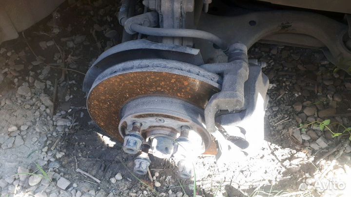 Поворотный кулак правый Киа Рио 2 05-11г