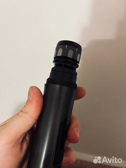 Микрофоны JBL вместе с ресивером