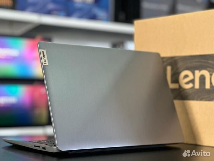 Ноутбук lenovo i7 1165G7/MX 450/15.6 FHD