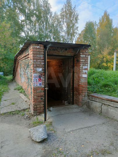 Машиноместо