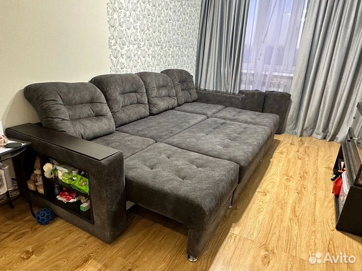Диван п образный