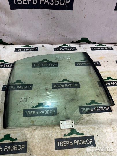 Стекло Opel Omega B 2.0 1994-2004