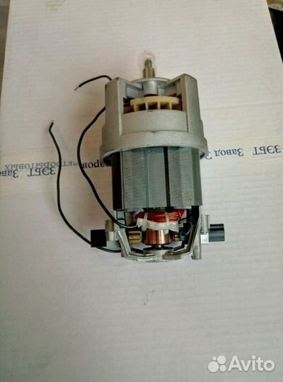 Двигатель для зернодробилок, дк 105-350