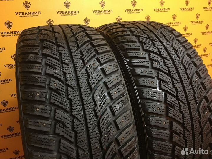 Marshal I'Zen RV Stud KC16 235/55 R17 103T