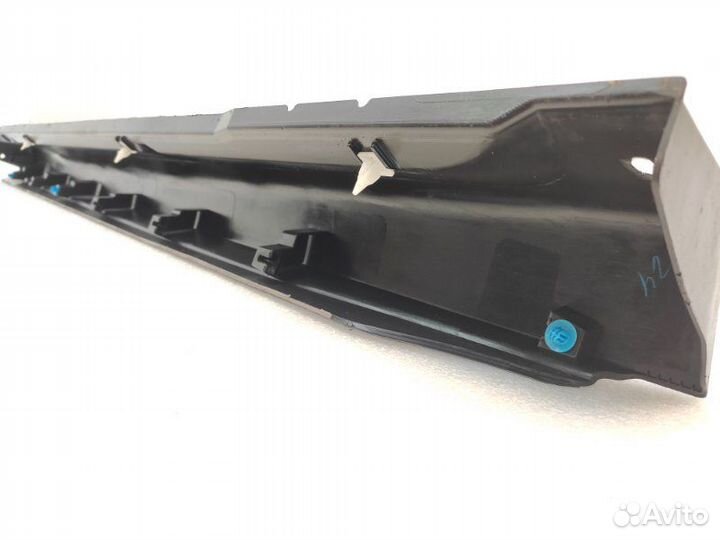 Накладка на порог наружная левая Mitsubishi