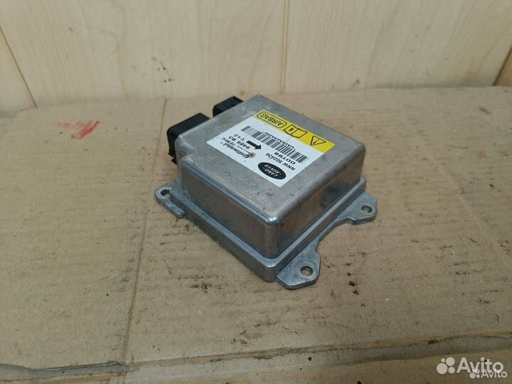 Блок управления подушками безопасности Land Rover