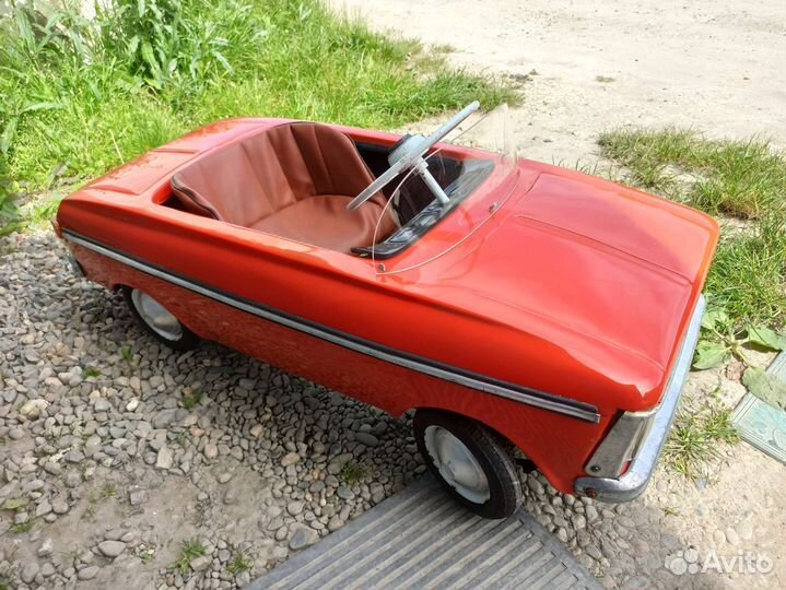 Педальный Москвич