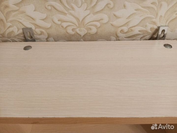 Полка навесная