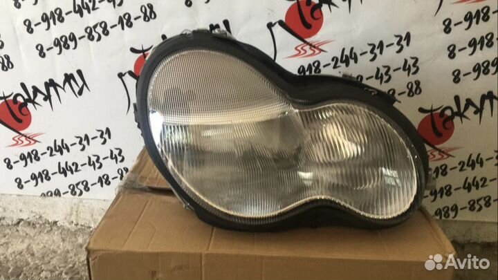 Фара правая Mercedes c-class W 203