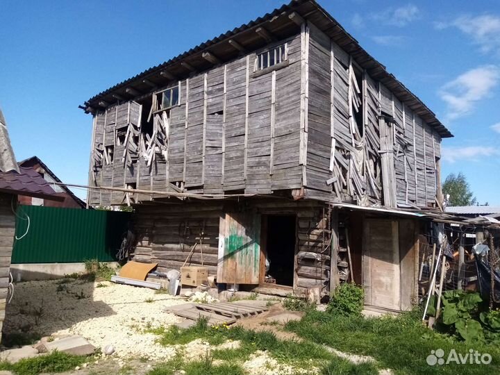 Сруб дома дрова