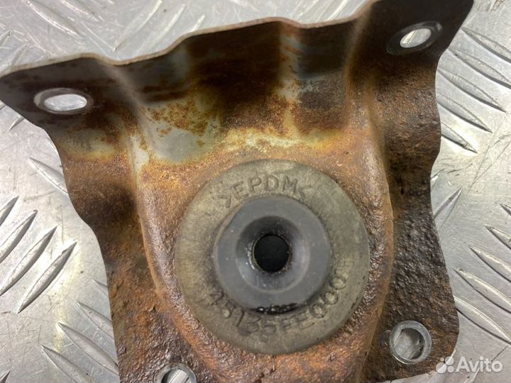 Кронштейн радиатора Subaru Outback BP EJ253