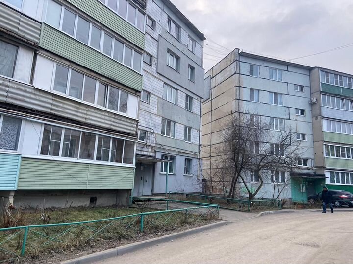 2-к. квартира, 50,2 м², 1/5 эт.