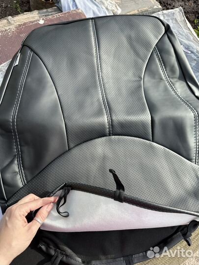 Автомобильные чехлы из экокожи