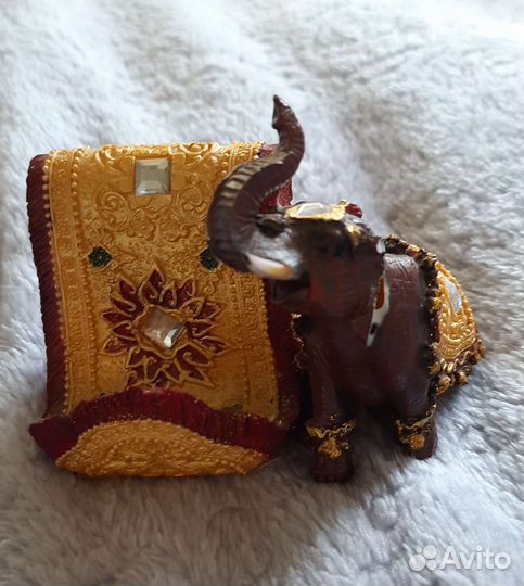 Статуэтка-подставка 