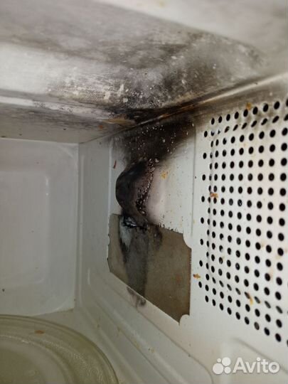 Микроволновая печь Erisson нерабочая