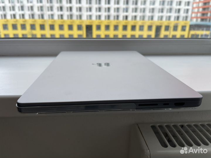 Apple MacBook Pro 16 M1 pro 512 Gb