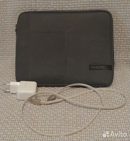 iPad 3 32 gb wi-fi + cellular A1430