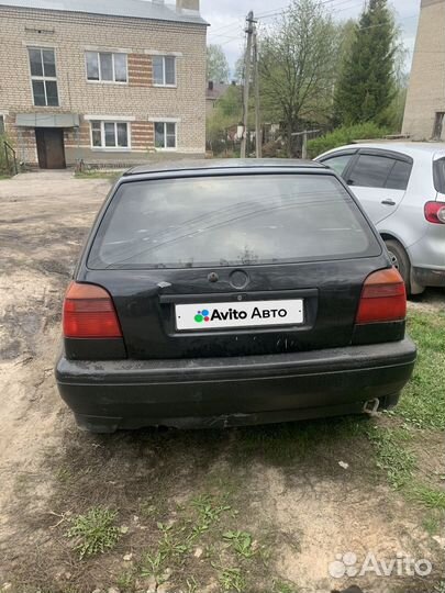 Volkswagen Golf 1.8 МТ, 1994, 500 000 км