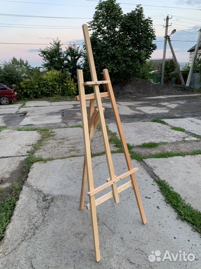 Мольберт художественный