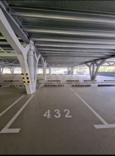Машиноместо, 13 м²