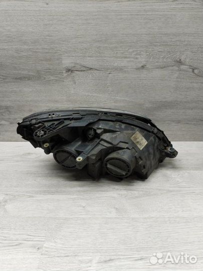 Фара галогеновая Mercedes C-Class W204 OM646 2008