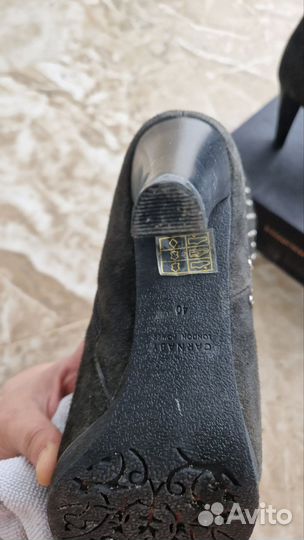 Зимние ботинки женские замша