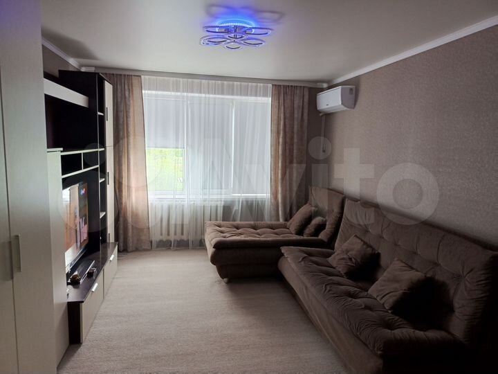 2-к. квартира, 50 м², 5/5 эт.