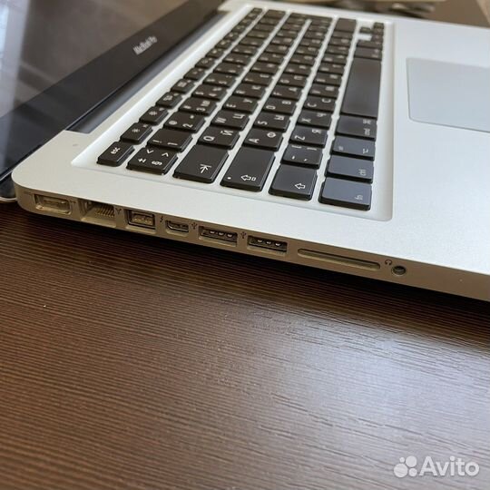 Macbook Pro 13 (MD102) i7 2.9 ггц 16Gb 256 SSD