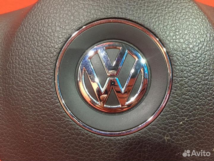 Подушка безопасности в руль Volkswagen Tiguan 1