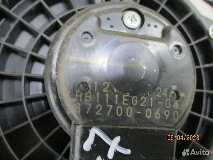 Моторчик печки Мазда сх-7