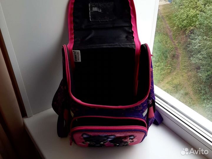 Школьный рюкзак